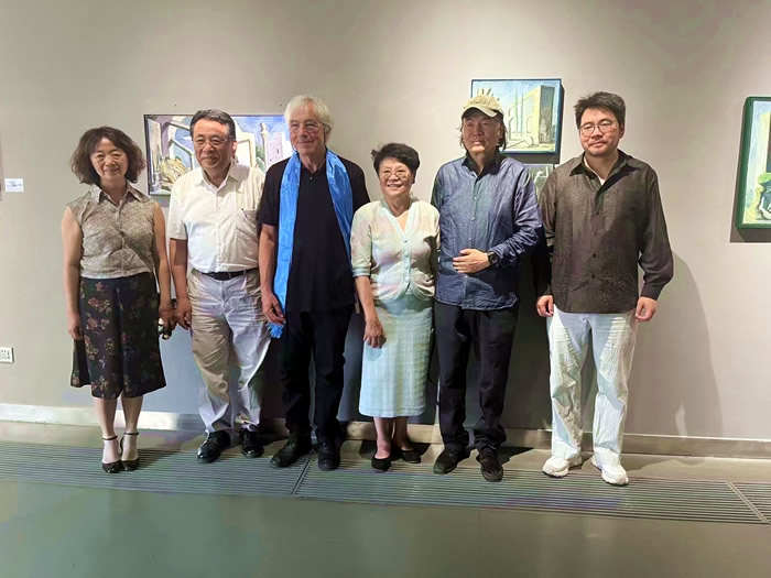 迷宫中的沉思——跟随雷米·艾融，在无序中找寻出口