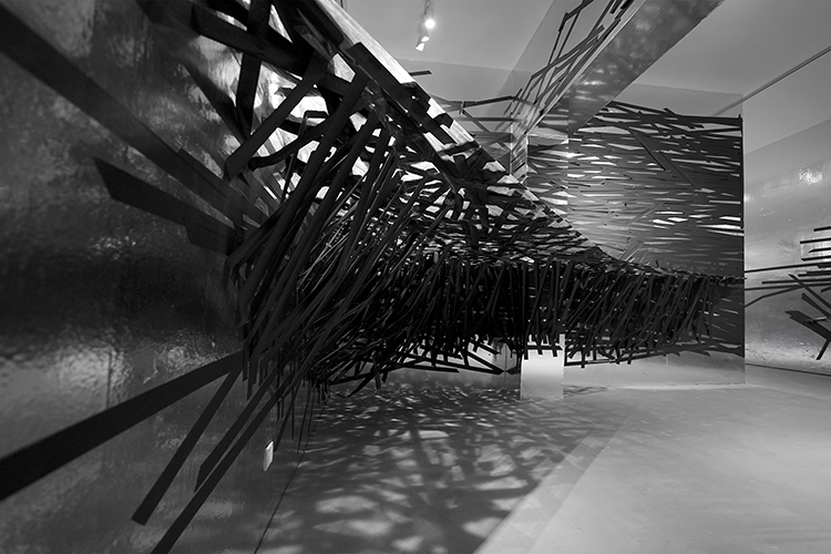 Monika Grzymala：用胶带搞定平面与立体两个维度的艺术家