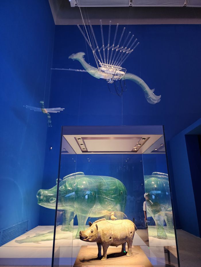 数字艺术与国宝文物对话：“神游”湖南博物院是怎样的体验？