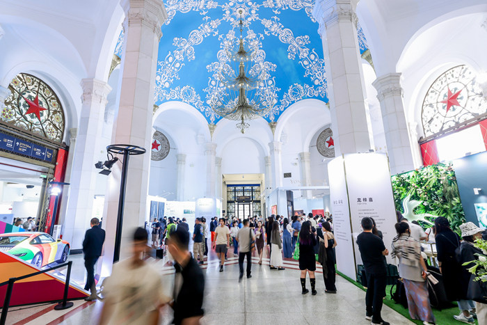 图集 | 艺览北京,从新出发:54家中外画廊共聚北京展览馆