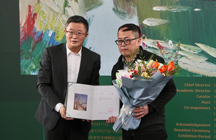 他用艺术与大自然对话，曾以风景油画作为“马训班”毕业作品