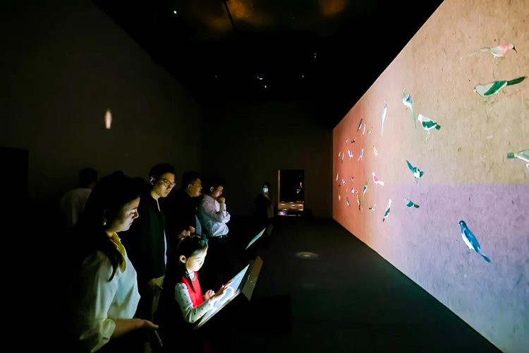 如何活化中国经典，打造中国数字IP？这个展览给出回答