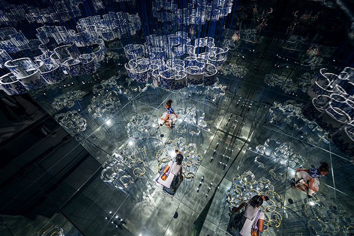 “朱乐耕艺术展”在中国工艺美术馆开幕:中国式视听艺术场景诠释“在传承中创造”的精神题旨