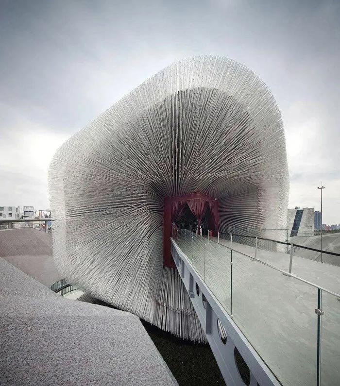 席华:公共艺术“在地性”不足会导致形式花哨内容空洞